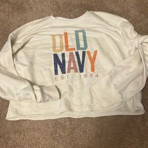 Super cute cropped navy sweater